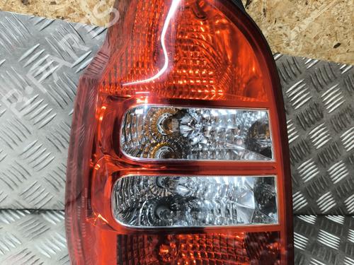 Used Left taillight HYUNDAI TERRACAN (HP) 2.9 CRDi 4WD (163 hp) 25037944