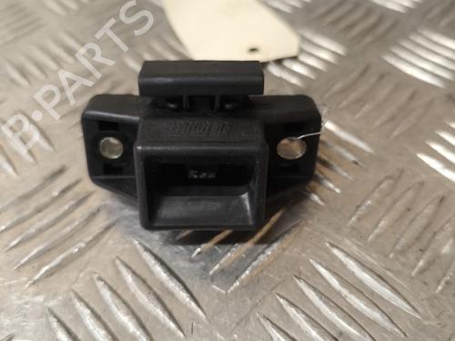 Used Tailgate lock RENAULT TWINGO I (C06_) 1.2 16V (C06C, C06D, C06K) (75 hp) 21748433