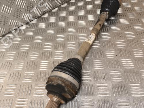 Used Left front driveshaft RENAULT CLIO IV (BH_) 0.9 TCe 90 (BHNF, BHMA, BHMH, BHJK, BHJR) (90 hp) 27578992