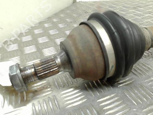 Used Right front driveshaft PEUGEOT 208 I (CA_, CC_) 1.6 BlueHDi 100 (100 hp) 21749857