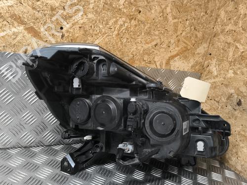 Left headlight RENAULT CLIO III (BR0/1, CR0/1) 1.2 16V Hi-Flex (BR1U, CR1U) | BP29564668C28 