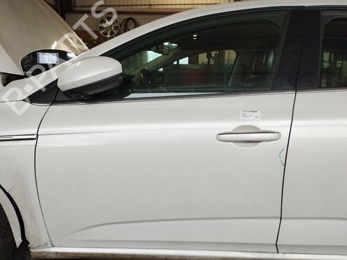 Used Left front door RENAULT MEGANE IV Hatchback (B9A/M/N_) 1.6 dCi 130 (B9A4) (130 hp) 31320017