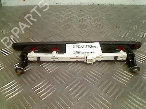 Used Third brake light Third brake light SUZUKI SWIFT III (MZ, EZ) 1.3 DDiS (RS413D) (69 hp) 21751107 21751107
