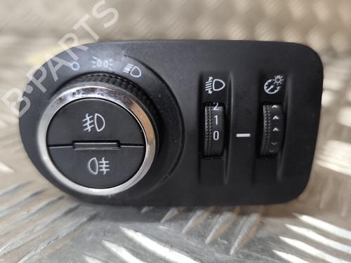 Used Headlight switch OPEL CORSA D (S07) 1.3 CDTI (L08, L68) (75 hp) 26466511