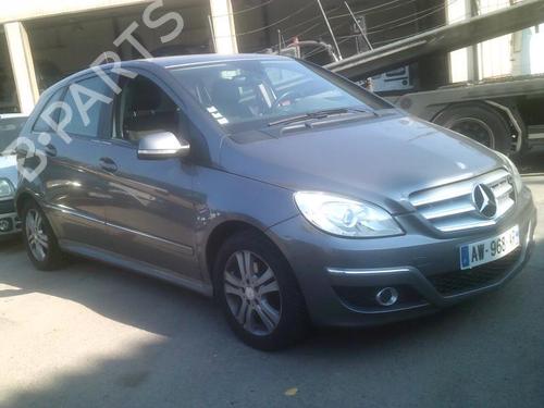 Left front steering knuckle MERCEDES-BENZ B-CLASS Sports Tourer (W245) B 200 CDI (245.208) | BP21750820M25 