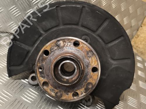 Used Left front steering knuckle VW GOLF VI (5K1) 2.0 TDI (110 hp) 27811317