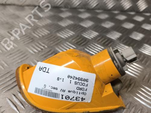 Left front indicator FORD FOCUS I (DAW, DBW) 1.8 Turbo DI / TDDi | BP21748406C32 