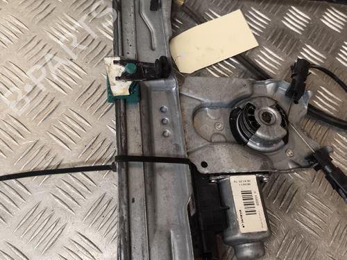 Rudehejsemekanisme ventre foran RENAULT CLIO III (BR0/1, CR0/1) 1.5 dCi | BP25281371C22