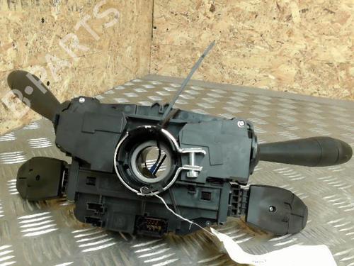 Used Steering column stalk CITROËN C3 II (SC_) 1.4 HDi 70 (SC8HZC, SC8HR0, SC8HP4) (68 hp) 21729836
