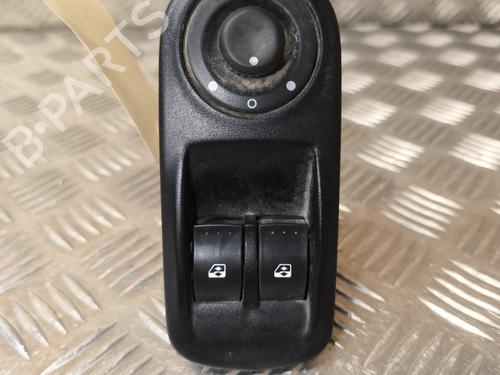 Interrupteur de vitre avant gauche RENAULT MASTER II Van (FD) 2.5 dCi (FD02) (101 hp) 29319726