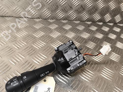 Used Switch RENAULT TWINGO III (BCM_, BCA_) 1.0 SCe 65 (BCMJ) (65 hp) 22011784