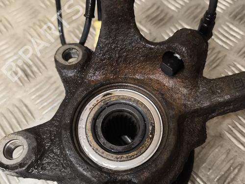Right front steering knuckle RENAULT CLIO II (BB_, CB_) 1.2 LPG | BP22301553M26 