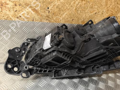 Right headlight VW GOLF VI (5K1) 1.6 TDI | BP29465353C29 