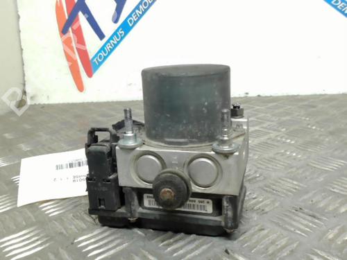 Used ABS pump FIAT PANDA (169_) 1.3 D Multijet (169.AXC1A) (70 hp) 21739606