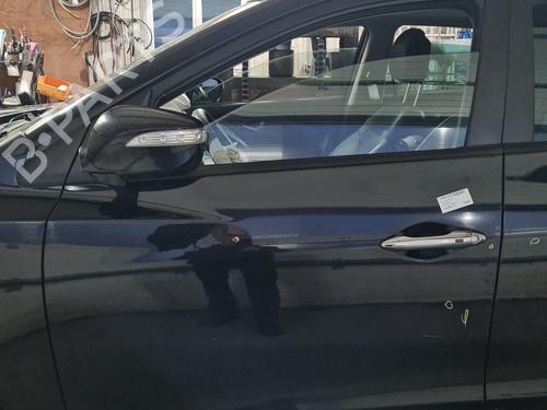 Used Left front door HYUNDAI ix35 (LM, EL, ELH) 2.0 CRDi (136 hp) 23771160
