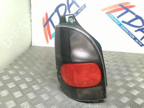 Used Left taillight RENAULT ESPACE III (JE0_) 2.2 12V TD (JE0E, JE0H, JE0P) (113 hp) 25277684