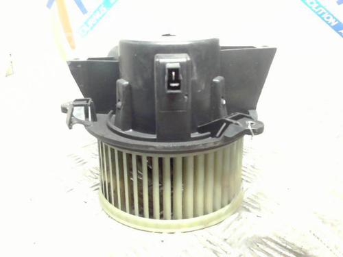 Used Heater blower motor FIAT PUNTO (188_) 1.2 60 (188.030, .050, .130, .150, .230, .250) (60 hp) 21749658