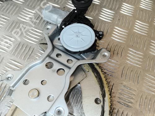 Fensterheber links vorne SUZUKI SWIFT III (MZ, EZ) 1.3 (RS413, ZC11S) | BP27528160C22 