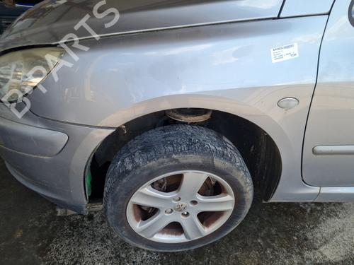 Used Left front fenders PEUGEOT 307 Break (3E) 2.0 HDi 135 (136 hp) 25702096