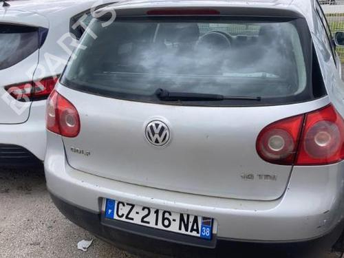 Left front fog light VW GOLF V (1K1) 1.9 TDI | BP21728626C30 