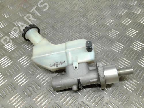 Brake master cylinder RENAULT CLIO III (BR0/1, CR0/1) 1.2 16V (BR02, BR0J, BR11, CR02, CR0J, CR11) | BP21741976M77 