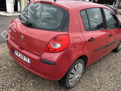 Left front seat RENAULT CLIO III (BR0/1, CR0/1) 1.5 dCi (BR17, CR17) | BP31025775C15