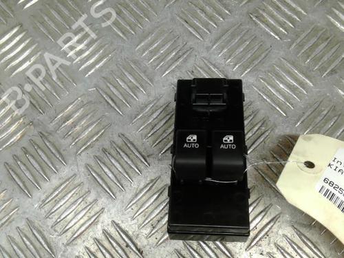 Used Left front window switch Left front window switch KIA CEE'D Hatchback (ED) 1.6 CRDi 90 (90 hp) 21749518 21749518