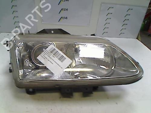 Used Left headlight RENAULT ESPACE III (JE0_) 2.2 dCi (JE0K) (130 hp) 25277641