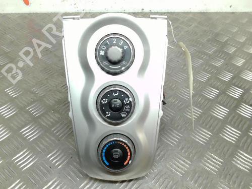 AC Styreenhet / Manøvreringsenhet TOYOTA YARIS (_P9_) 1.4 D-4D (NLP90_, NLP90R) | BP21749988I5 