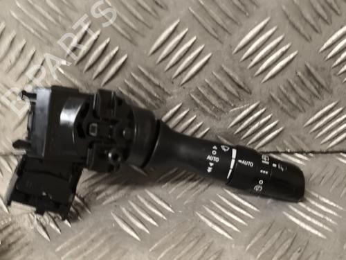 Used Steering column stalk TOYOTA YARIS (_P13_) 1.5 Hybrid (NHP130_, NHP130) (101 hp) 22189010