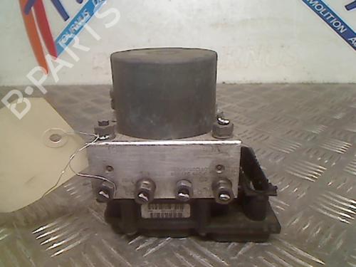 Used ABS pump FIAT PANDA (169_) 1.3 D Multijet (169.AXC1A) (70 hp) 21738476