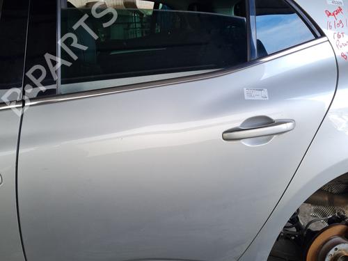 Dør venstre bak RENAULT MEGANE IV Hatchback (B9A/M/N_) 1.5 dCi 110 (B9A3) (110 hp) 28952497