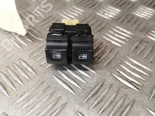 Used Left front window switch RENAULT CLIO IV (BH_) 0.9 TCe 90 (BHNF, BHMA, BHMH, BHJK, BHJR) (90 hp) 26524561
