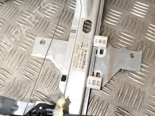 Rear right window mechanism PEUGEOT 5008 (0U_, 0E_) 1.6 HDi | BP29193115C25 
