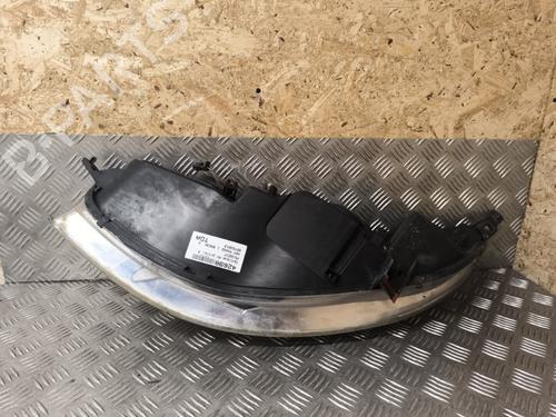 Right headlight PEUGEOT 407 SW (6E_, 6D_) 2.0 HDi 135 | BP21741652C29 