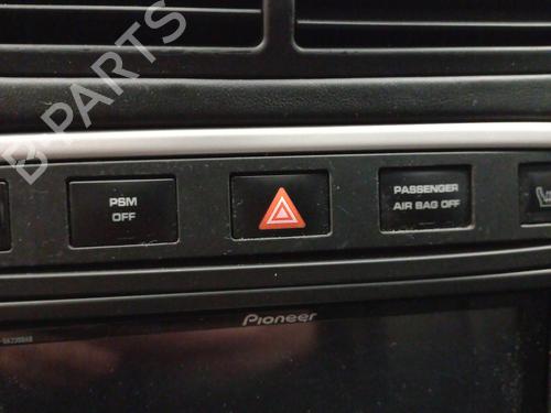 Used Warning switch PORSCHE CAYENNE (9PA) Turbo S 4.5 (521 hp) 23992473