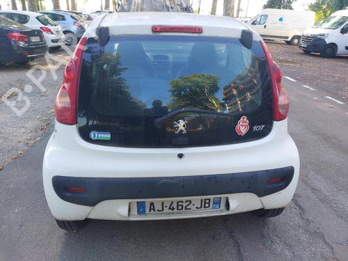 Right taillight PEUGEOT 107 (PM_, PN_) 1.4 HDi | BP23775422C35 