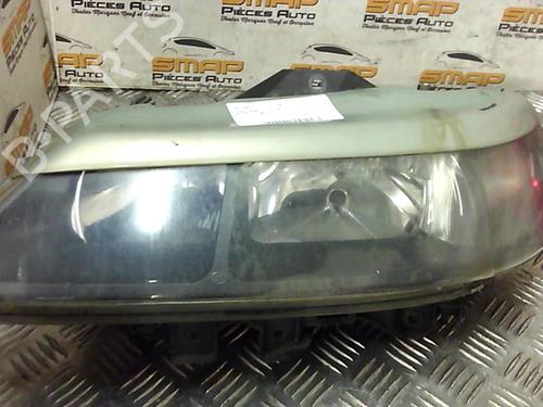 Used Left headlight RENAULT LAGUNA I (B56_, 556_) [1993-2002]  19899159