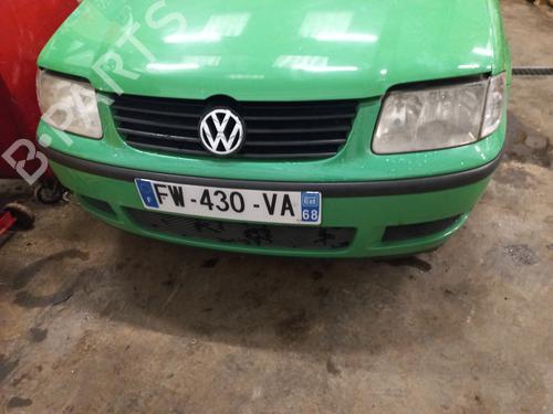 Paragolpes delantero VW POLO (6N2) 1.4 (60 hp) 23774905