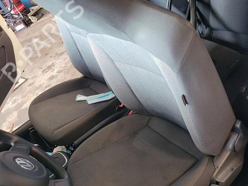 Used Left front seat Left front seat VW UP! (121, 122, BL1, BL2, BL3, 123) 1.0 (75 hp) 20976038 20976038
