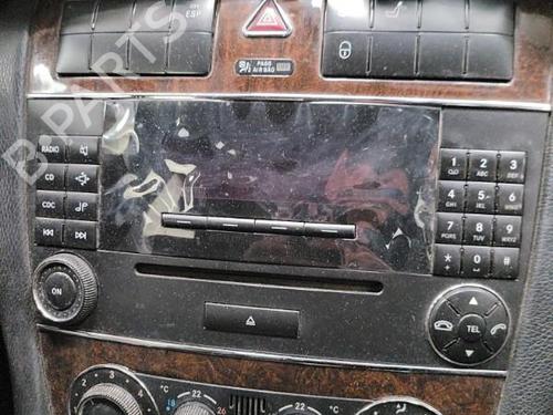 Bilradio MERCEDES-BENZ C-CLASS (W203) C 220 CDI (203.008) (150 hp) 21987647