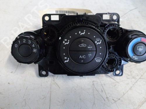 Airco bedieningspaneel FORD FIESTA VI (CB1, CCN) 1.6 TDCi | BP19882494I5 