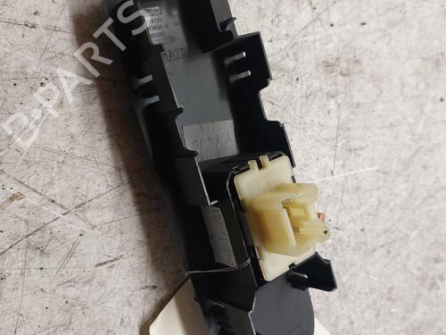 Right front window switch RENAULT CLIO IV (BH_) 1.5 dCi 90 | BP22556518I26 