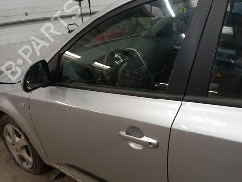 Dør venstre foran KIA CEE'D Hatchback (ED) 1.6 CRDi 115 (115 hp) 23967944