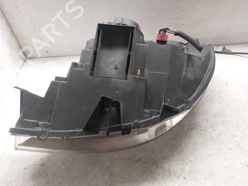 Right headlight PEUGEOT 807 (EB_) 2.0 HDi | BP26933935C29