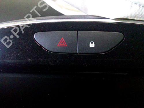 Used Warning switch RENAULT CLIO IV Grandtour (KH_) 1.5 dCi 90 (KHN3, KHN4) (90 hp) 19882555