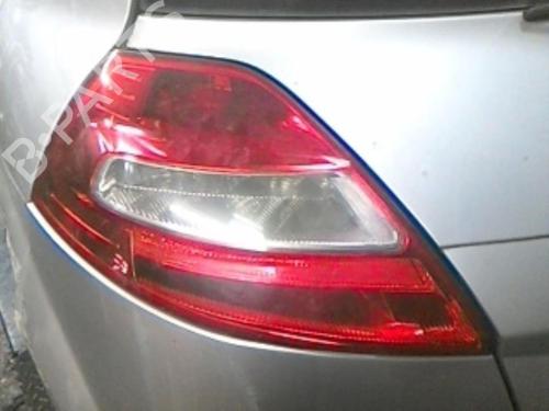 Used Left taillight RENAULT MEGANE II Saloon (LM0/1_) [2003-2025]  19896107