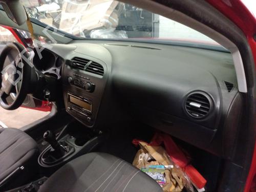 Instrumentbord SEAT LEON (1P1) 1.6 TDI (105 hp) 23777483