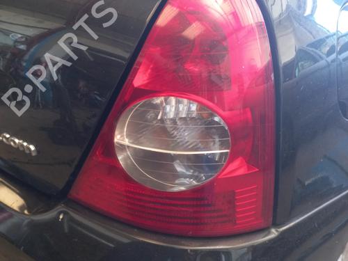 Højre baglygte RENAULT CLIO II (BB_, CB_) 1.5 dCi (B/C2J) (68 hp) 27494121