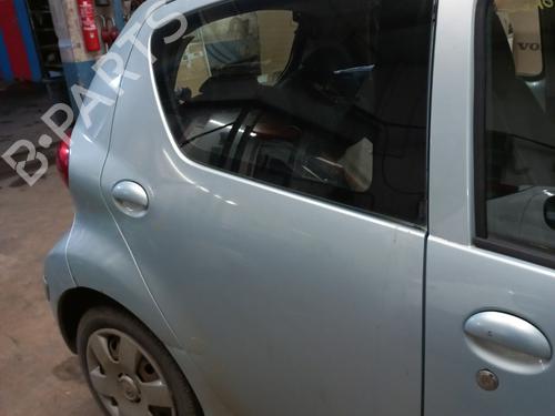 Dør høyre bak TOYOTA AYGO (_B1_) 1.0 (KGB10_, KGB10R) (68 hp) 24368676